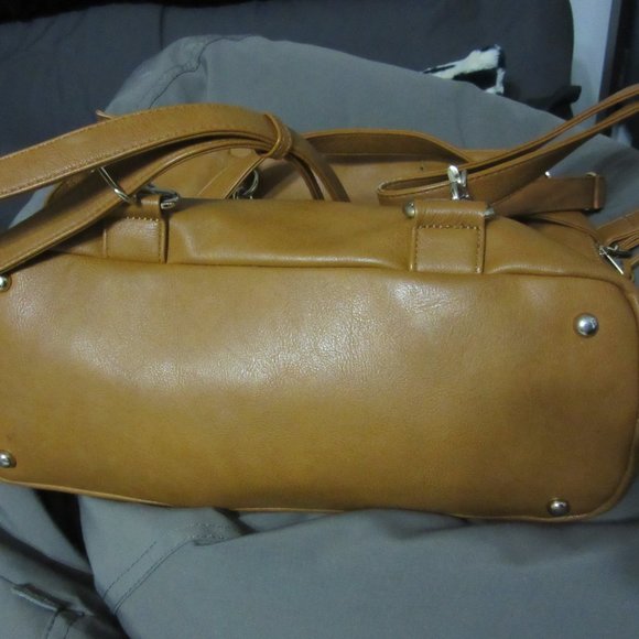 Bella Tunno Boss Bag only, Back-Pack Cognac Diaper Bag-Vegan Leather - Picture 6 of 8